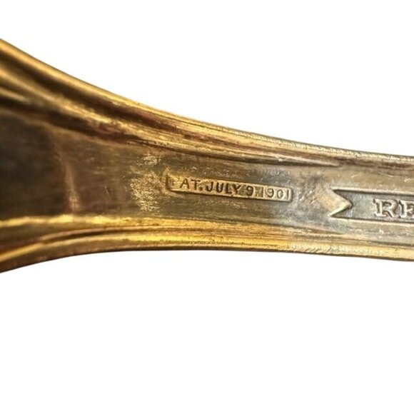 Reed & Barton Silver-Plated Floral Design Serving Fork Antique Vintage - Picture 7 of 8